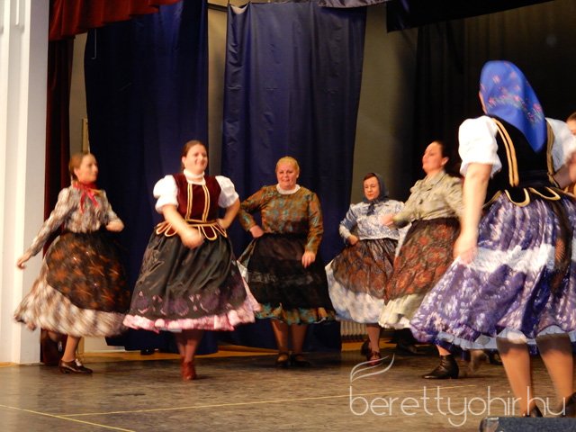 45 éves a Bihar Néptáncegyüttes 12